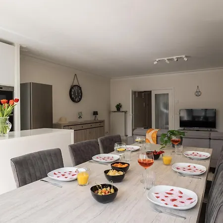 Appartement Weloveoostende - Newly Renovated Large 150m From The - Including Bed Sheets And Final Clea-ning Ostende